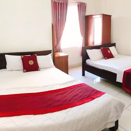 Duc Trong Hotel Вунгтау Экстерьер фото